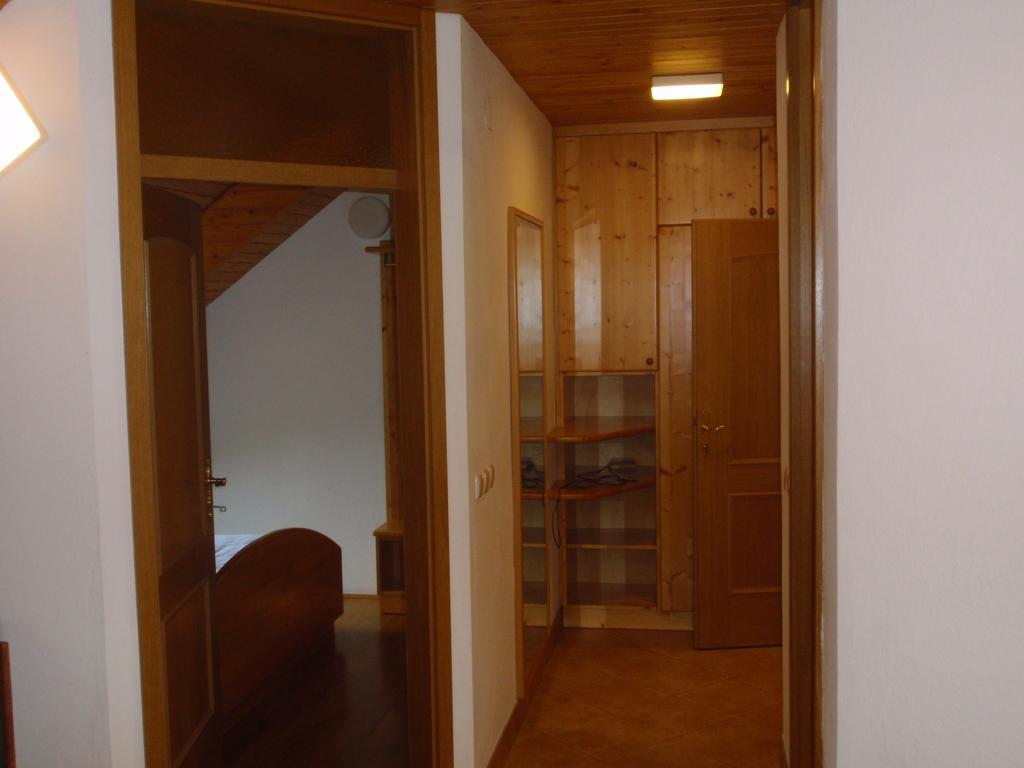 Turisticna Kmetija Psnak Appartement Mojstrana Kamer foto